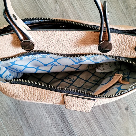 Colab Bag - Picture 6 of 6